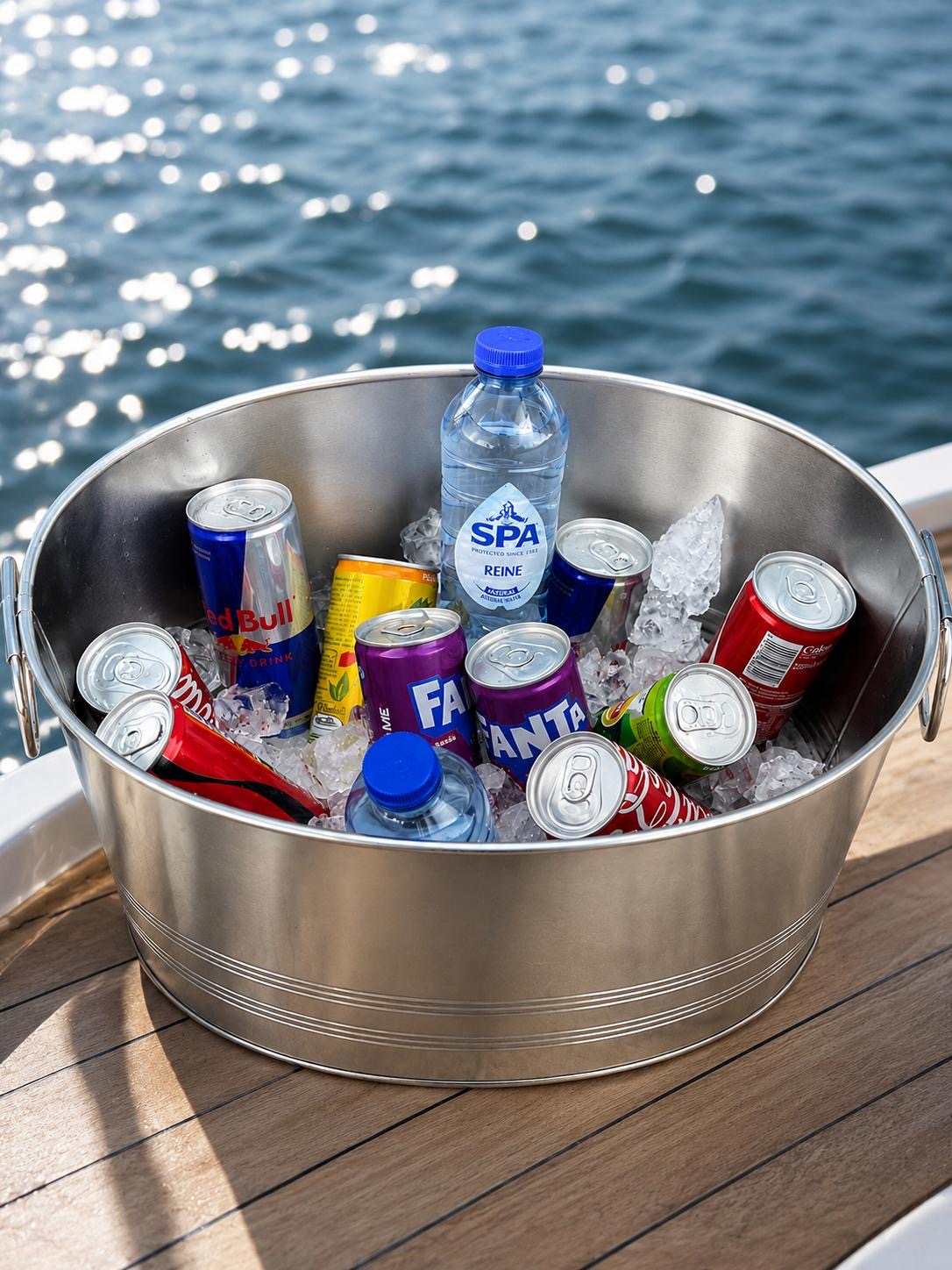 Gekoelde frisdrank aan boord